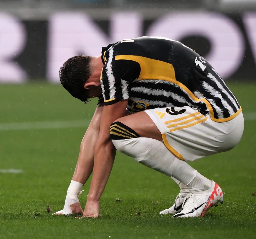 在自己一边 在自己一边